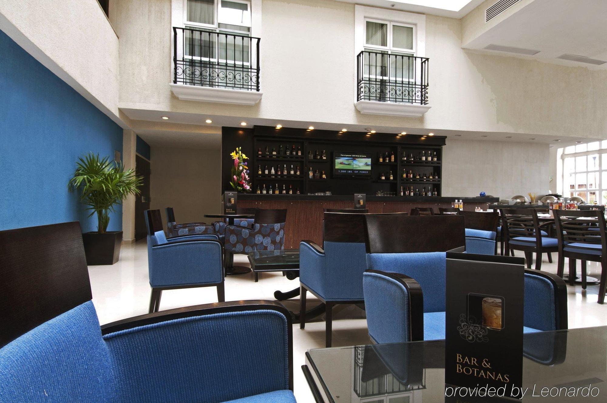 Fiesta Inn Toluca Centro Restaurace fotografie